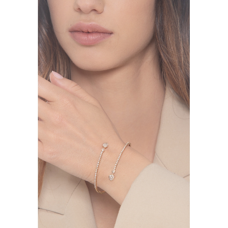 Pulsera semi rígida en oro rosa 18k con gotas y diamantes Pulsera semi rígida en oro rosa 18k con gotas y diamantes