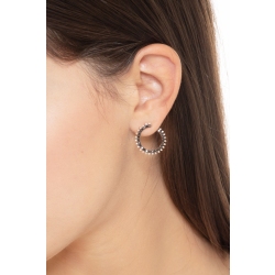 Pendientes de oro rosa de 18 quilates con diamantes negros y blancos 2