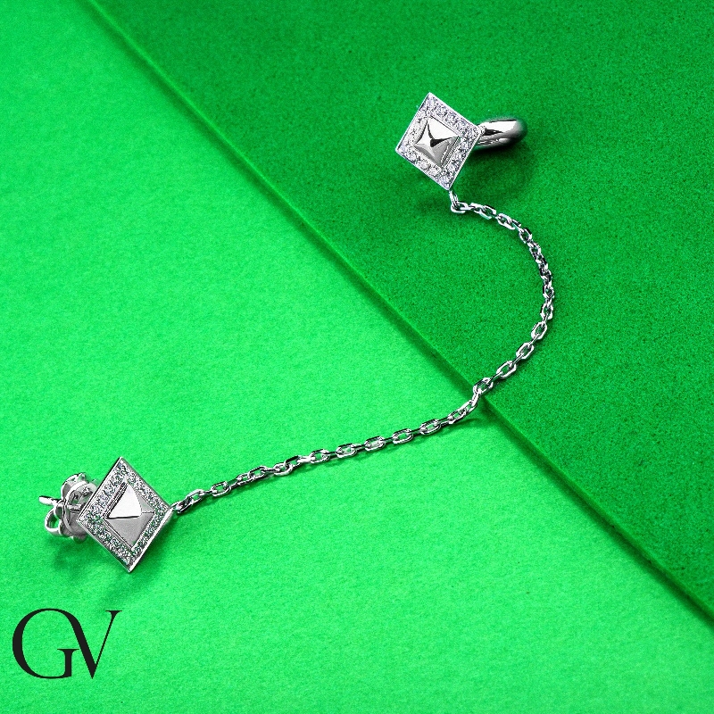 Pendiente individual oro blanco 18 quilates con cadenita y diamantes Pendiente individual oro blanco 18 quilates con cadenita y diamantes