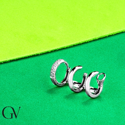 Pendiente individual en oro blanco 18 ct con diamantes, izquierda