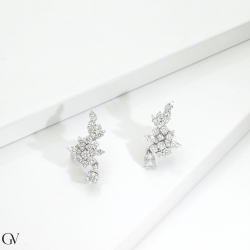 Pendientes fantasía en oro blanco 18 quilates con diamantes  2
