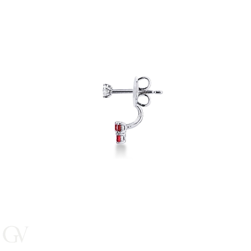 Mono pendiente en oro blanco 18k con rubies y diamante  Mono pendiente en oro blanco 18k con rubies y diamante