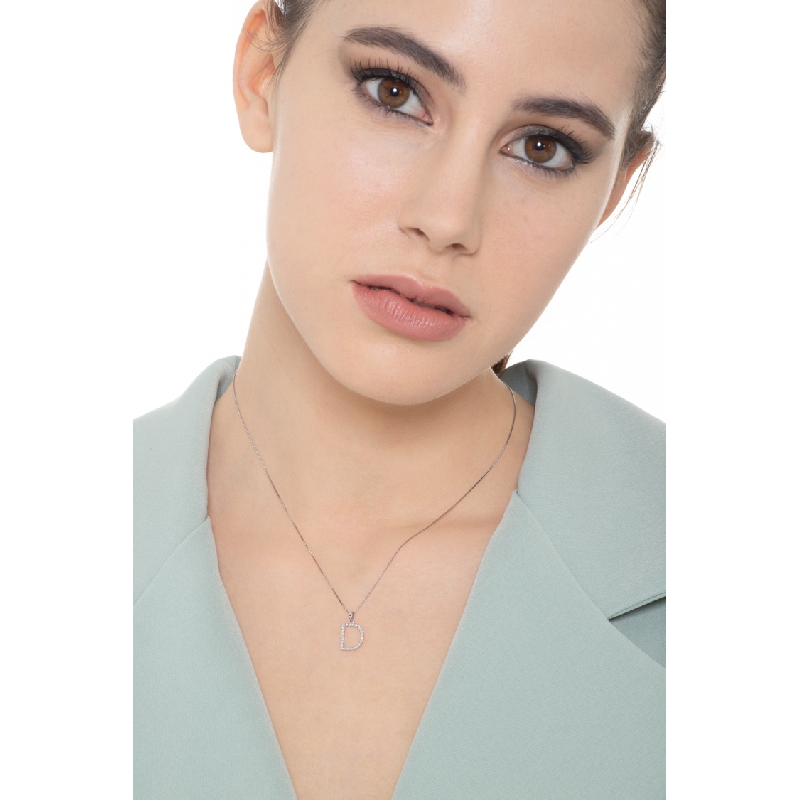 Collar con letra colgante D oro y diamantes