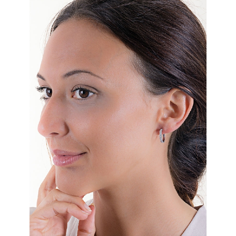Pendientes de aro en oro blanco 18k con circonitas