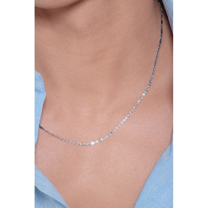 Cadena plana en oro blanco 18k, 50 cm Cadena plana en oro blanco 18k, 50 cm