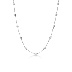 Collar en oro blanco 18k con óvalos diamantados