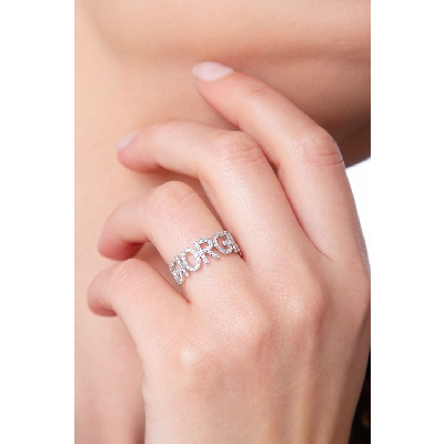Anillo en oro blanco 18k con nombre GIORGIA y diamantes