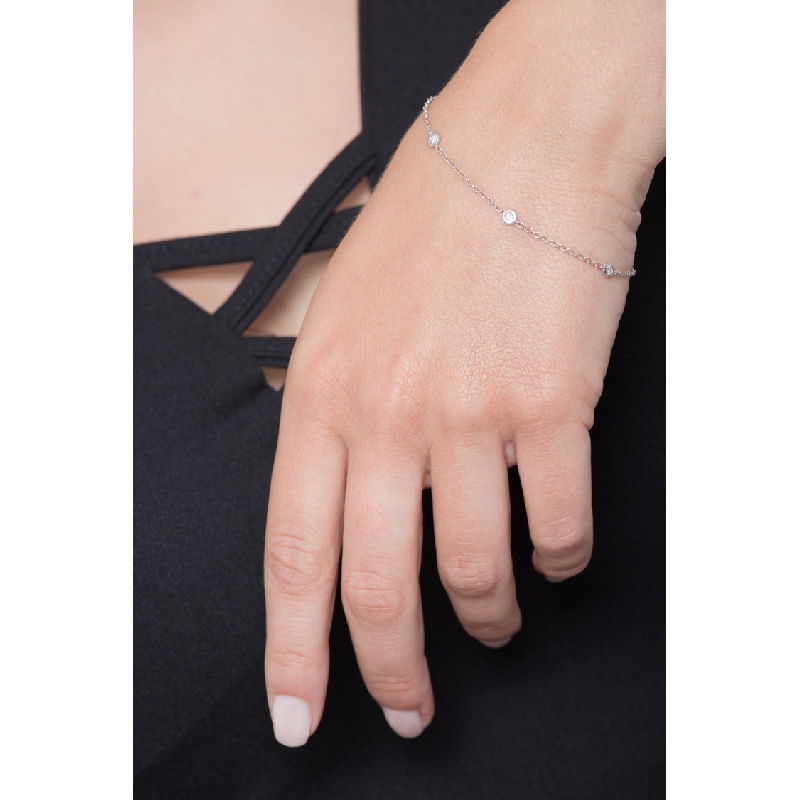 Brazalete en oro blanco de 18k con diamantes cm 18 ct 0,15  Brazalete en oro blanco de 18k con diamantes cm 18 ct 0,15