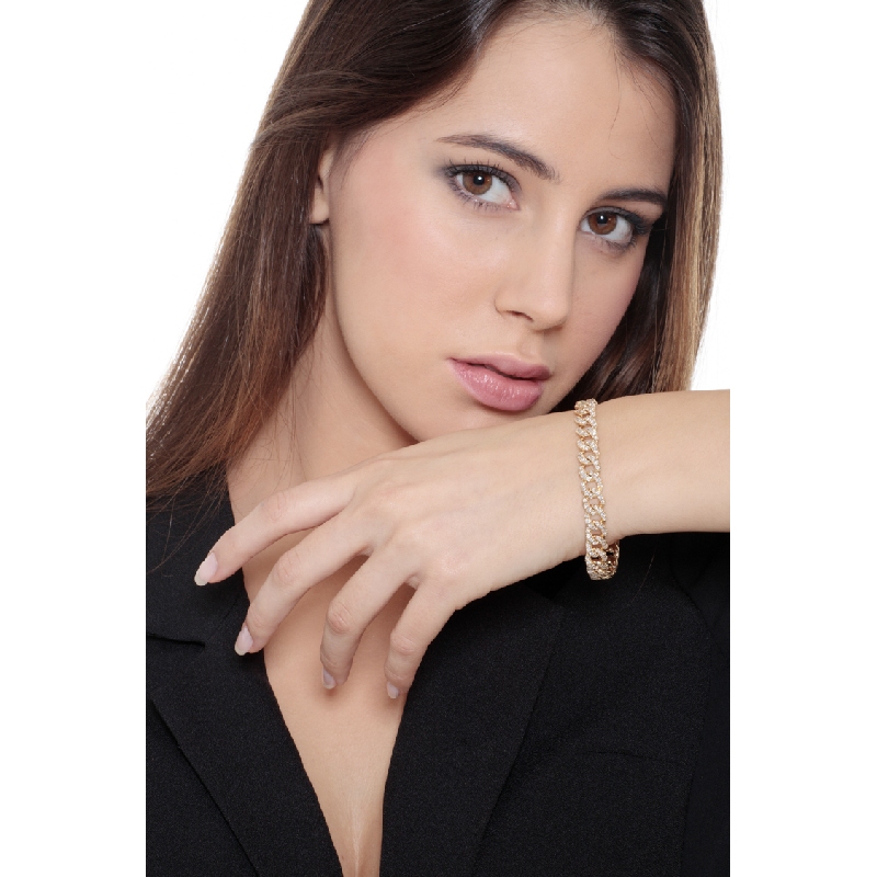 Pulsera cubana en oro amarillo de 18k con diamantes Pulsera cubana en oro amarillo de 18k con diamantes