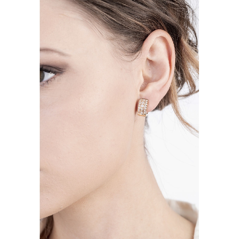 Aros en oro rosa de 18 quilates con diamantes  Aros en oro rosa de 18 quilates con diamantes