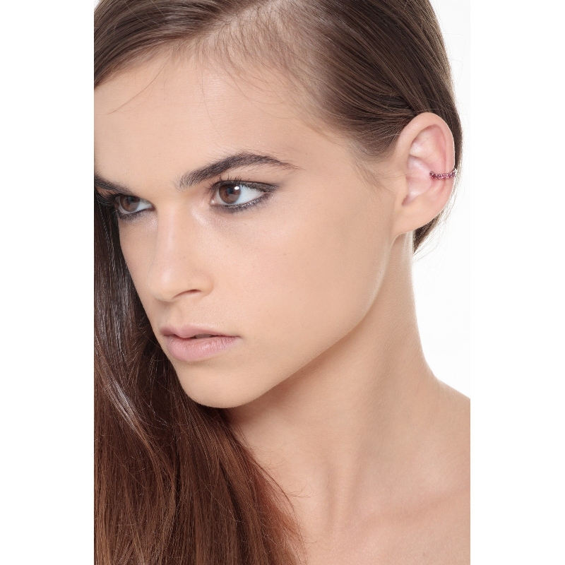 Earcuff oro 18 quilates con rubíes Earcuff oro 18 quilates con rubíes