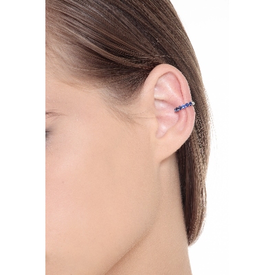Pendiente único earcuff en oro blanco 18k con zafiros azules