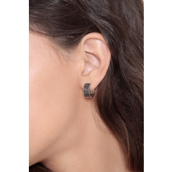 Aros en oro blanco de 18k con pavé de diamantes negros 2