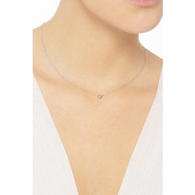 Collar en oro blanco con un diamante 0,05 ct