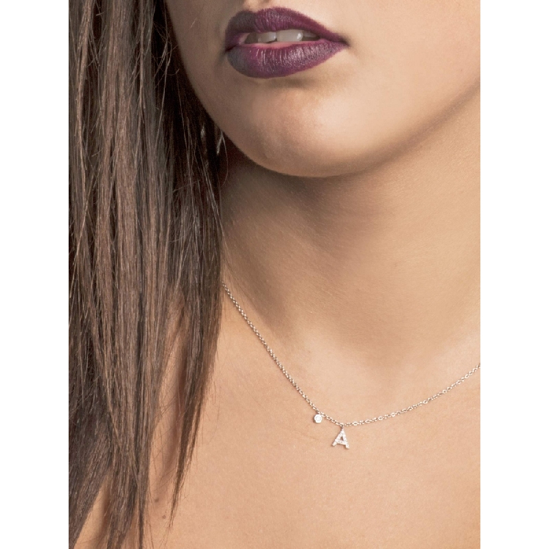 Collar initiales A oro blanco y diamantes Collar initiales A oro blanco y diamantes