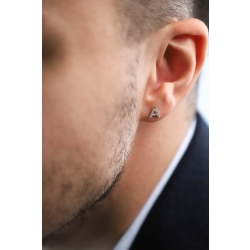 Pendiente con letra A en diamantes y oro blanco 18k 2