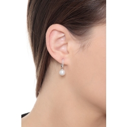 Pendientes en oro blanco de 18 quilates con perlas cultivadas y diamantes 2