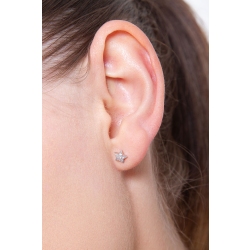 Pendientes con estrella en oro blanco de 18k con diamantes 2