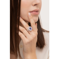 Anillo en oro blanco de 18k con tanzanita ovalada central 2