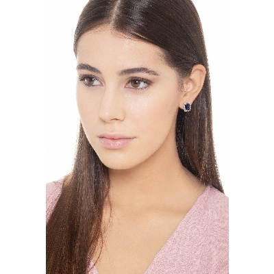 Pendientes halo oro blanco de 18k con zafiro azul