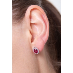Pendientes en oro blanco 18k con rubíes ovales y diamantes brillantes 2