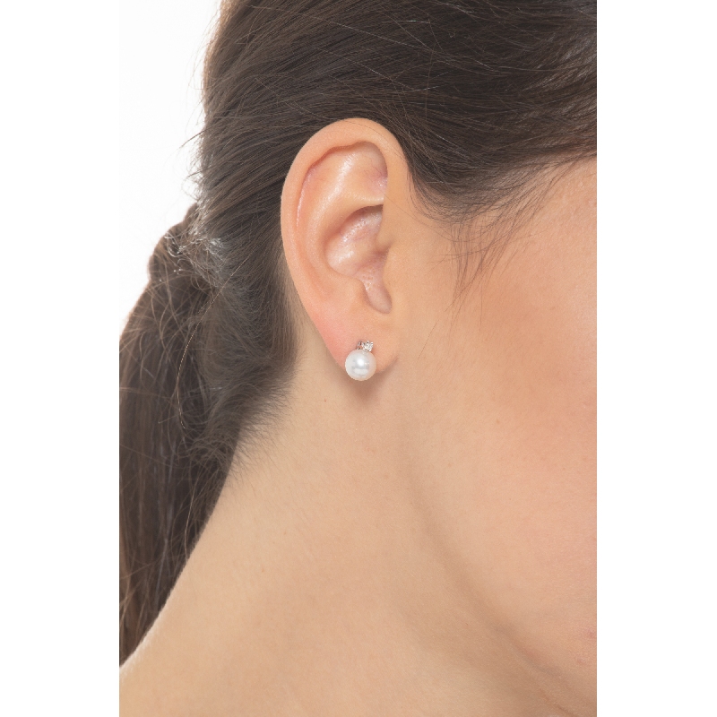 Pendientes de mujer en oro blanco 18k con perlas naturales y diamantes