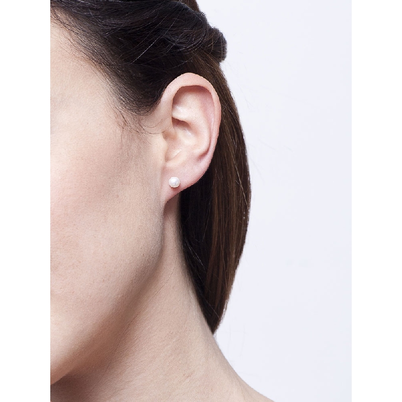 Pendientes en oro blanco 18k con perla natural cultivada