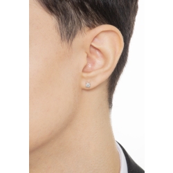 Pendientes individuales en oro blanco 18k y diamante 2