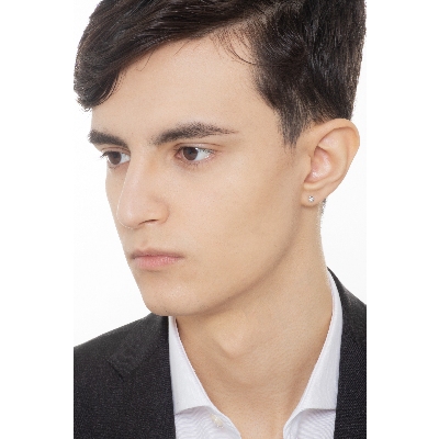 Pendiente mono con diamante y oro 18k , 0.07 ct