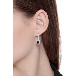 Pendientes cierre catalán en Oro Blanco 18k con Zafiros Azules y Diamantes 2