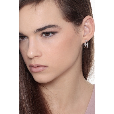 Pendientes oro blanco 18k corazón con diamantes