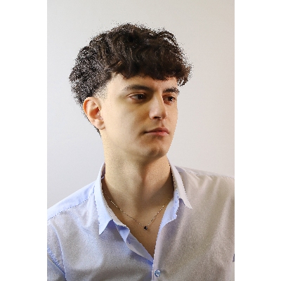 Collar en oro blanco de 18 quilates con diamante negro de 0,45 ct