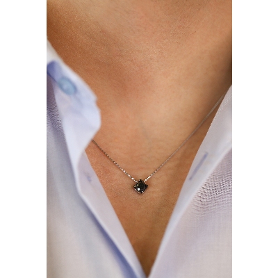 Collar hombre de oro blanco 18k diamante negro CM50