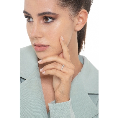 Anillo de compromiso oro blanco 18k con diamante 0,40 ct