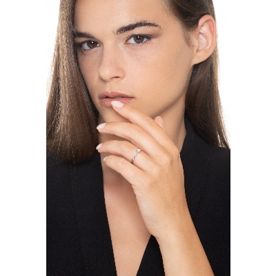 Anillo de Compromiso en Oro Blanco 18k con Diamante ct. 0,15