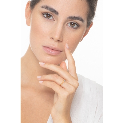 Solitario en oro amarillo 18k con un diamante de 0,20 ct