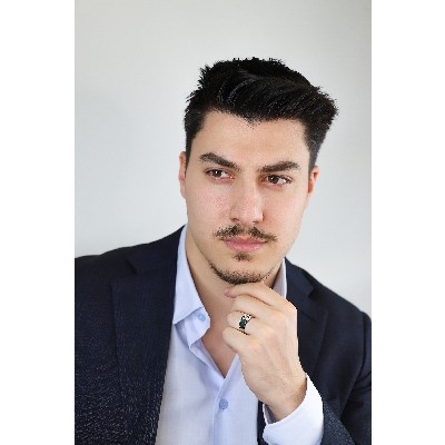 Anillo solitario hombre en oro blanco de 18k con diamante