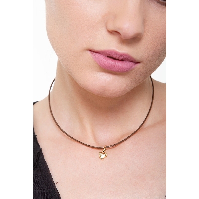 Colgante corazón en oro amarillo 18k 1 cm