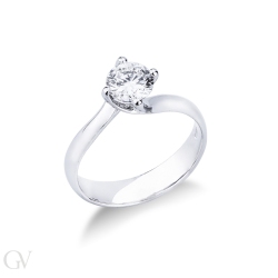 Montura solitario Valentino en forma de rombo 2