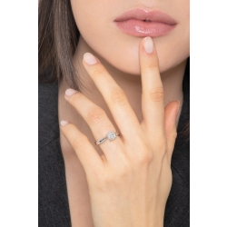 Anillo solitario de mujer en oro blanco 18k con diamante 1.00 ct 2