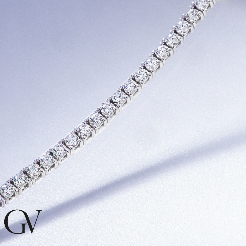 Pulsera riviere en oro blanco 18 kilates con brillantes  Pulsera riviere en oro blanco 18 kilates con brillantes