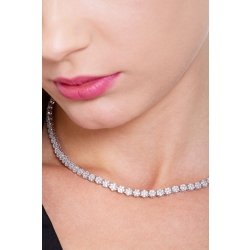 Collar ilusión en oro blanco 18 quilates con diamantes 2