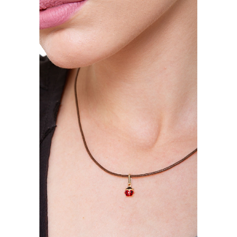 Colgante de mariquita en oro amarillo 18k esmaltado