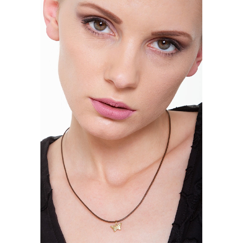 Colgante mariposa en oro amarillo 18k