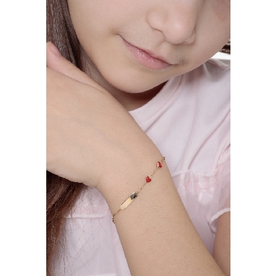 Pulsera Infantil en Oro Amarillo 18k con Placa y Corazones 
