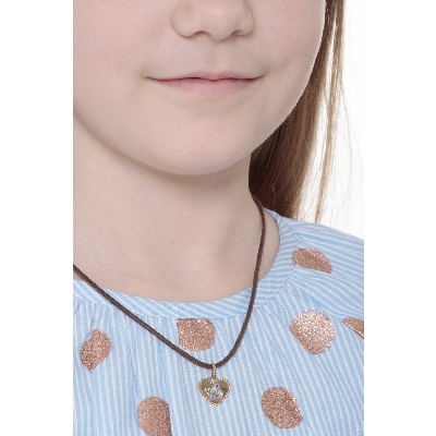 Colgante corazón en oro amarillo con angelito en oro blanco