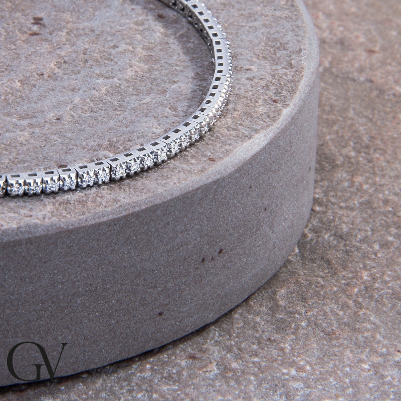 Pulsera riviere diamantes oro blanco 18 kilates  Pulsera riviere diamantes oro blanco 18 kilates