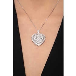 Collar en oro blanco 18k con colgante de corazon en diamantes 2