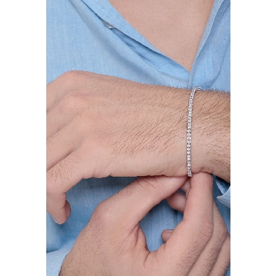 Pulsera tennis con diamantes en oro blanco 18 kilates  0,015 ct.