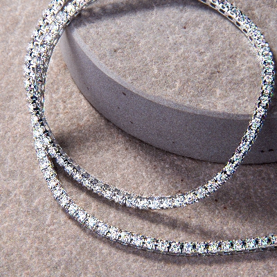 Collar de diamantes de oro blanco 18k riviere 